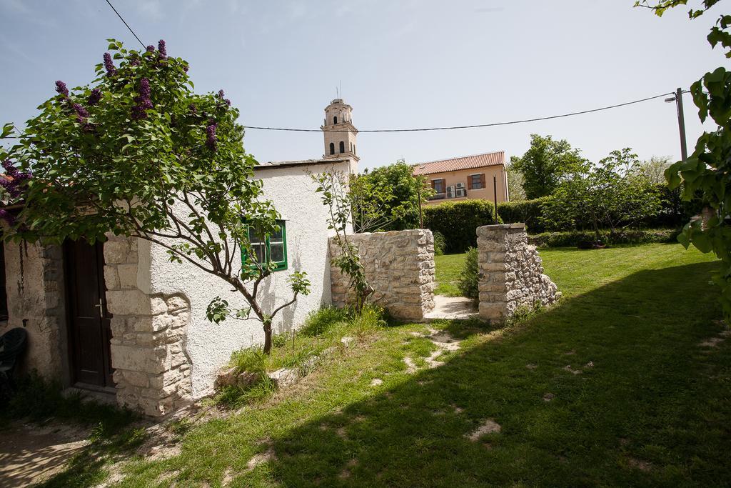 Holiday Home Mihovilovic Premantura Pokoj fotografie